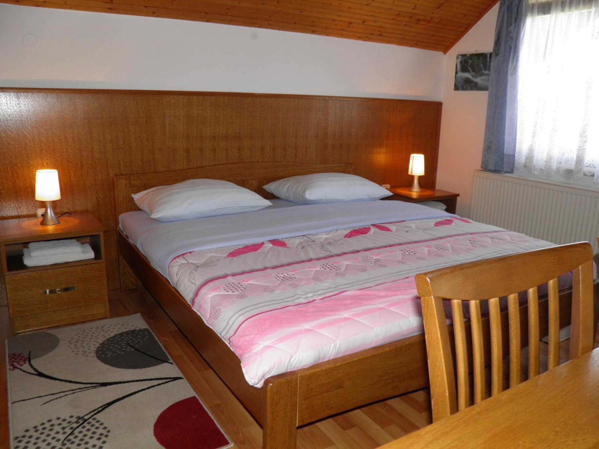 House Janja Plitvice Hotel Selište Drežničko Kamer foto