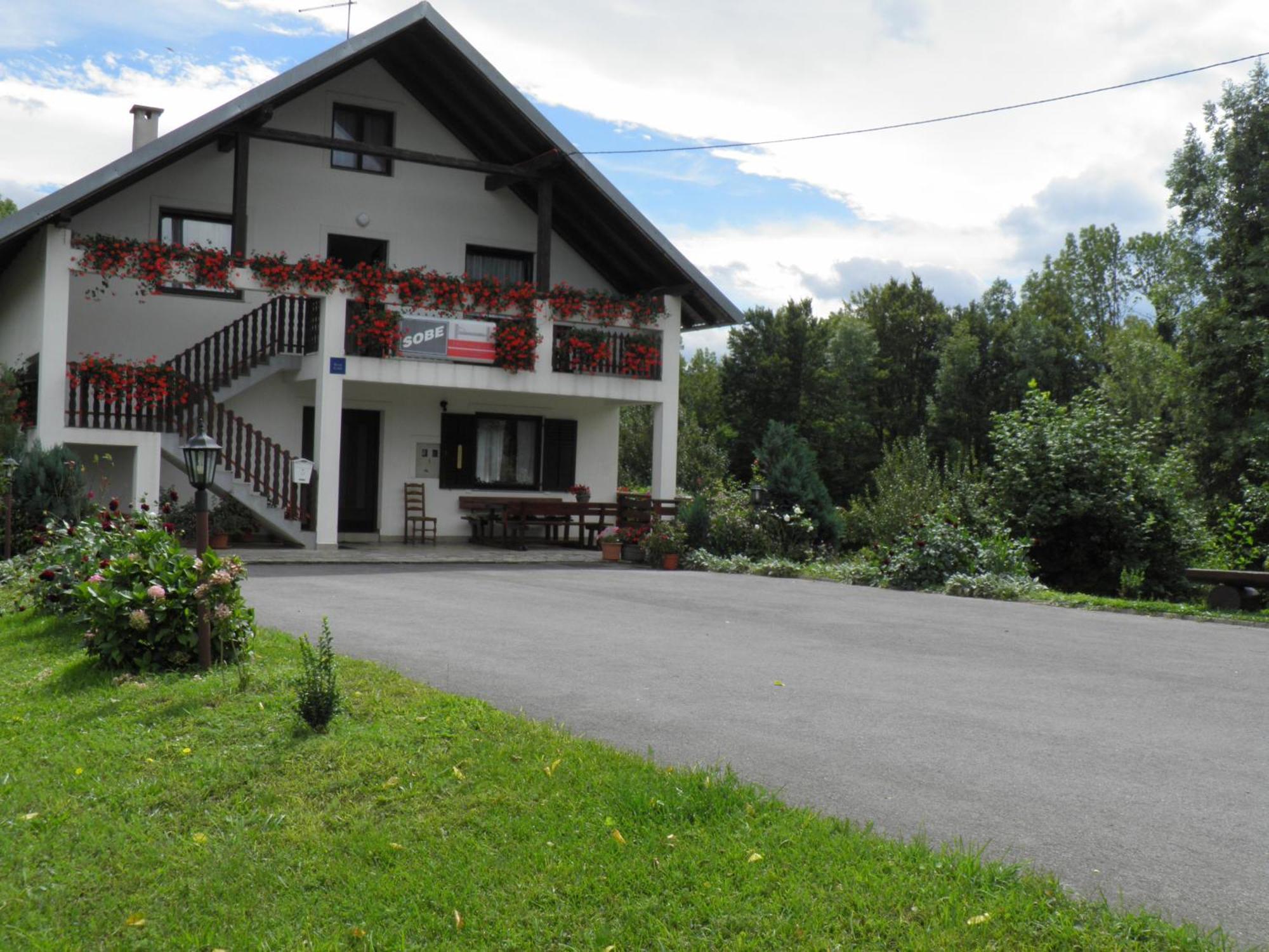 House Janja Plitvice Hotel Selište Drežničko Buitenkant foto